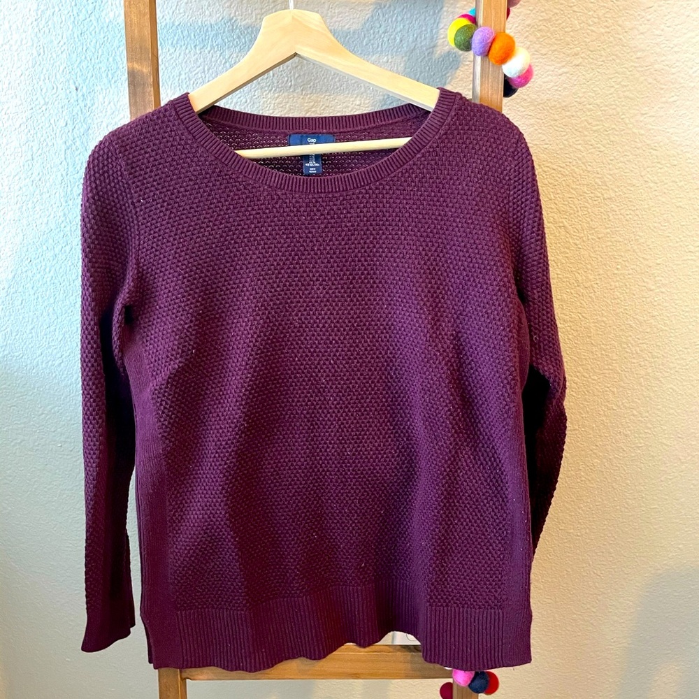GAP Sweater